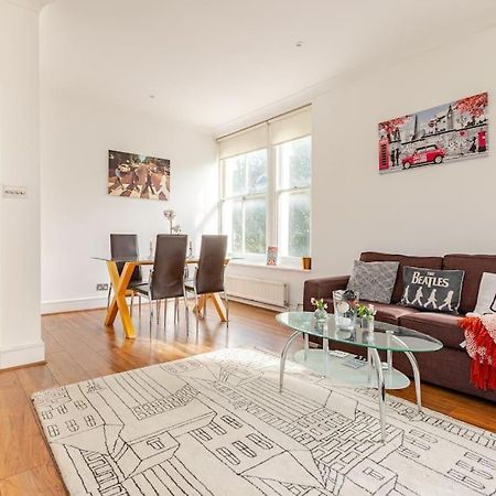 2 Bedroom Flat In St Johns Wood Лондон Экстерьер фото