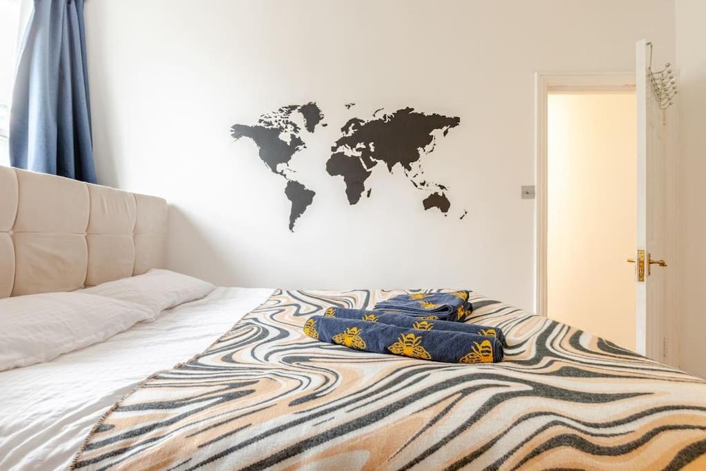 2 Bedroom Flat In St Johns Wood Лондон Экстерьер фото