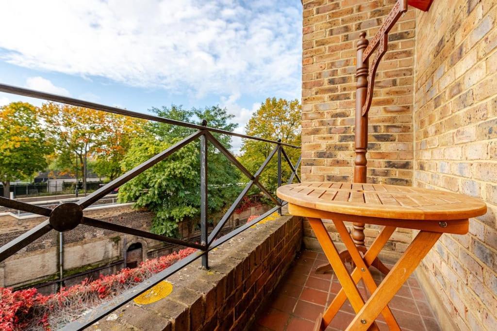 2 Bedroom Flat In St Johns Wood Лондон Экстерьер фото